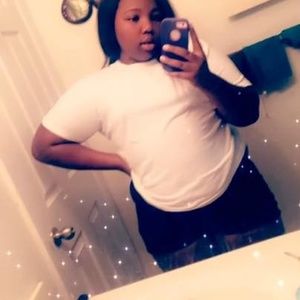 Meet your Posher, Janiah